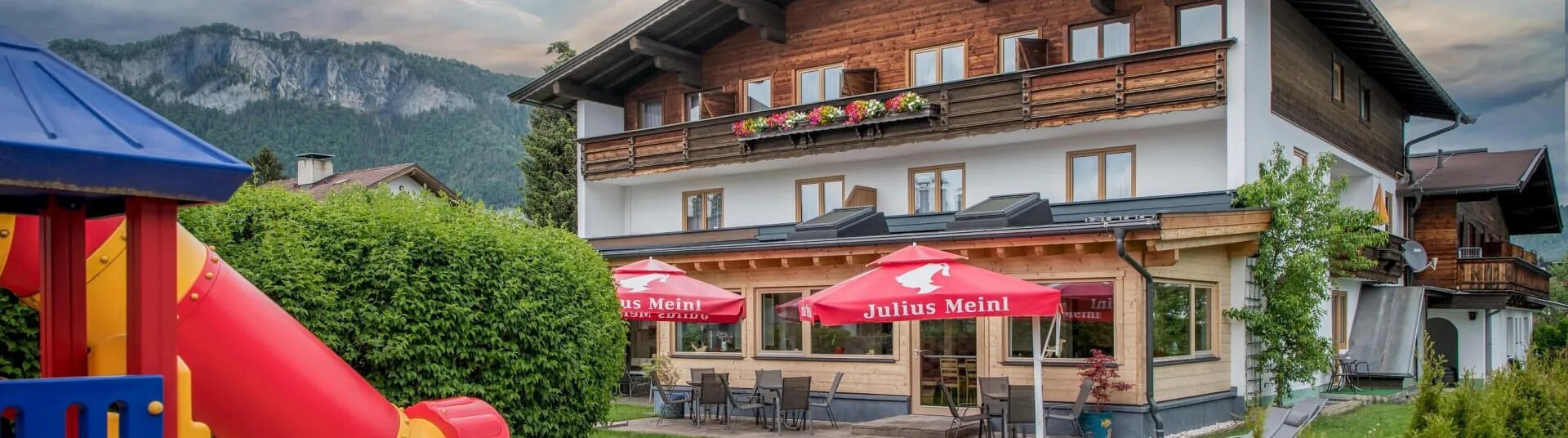 Familienhotel Central mit Spielplatz
