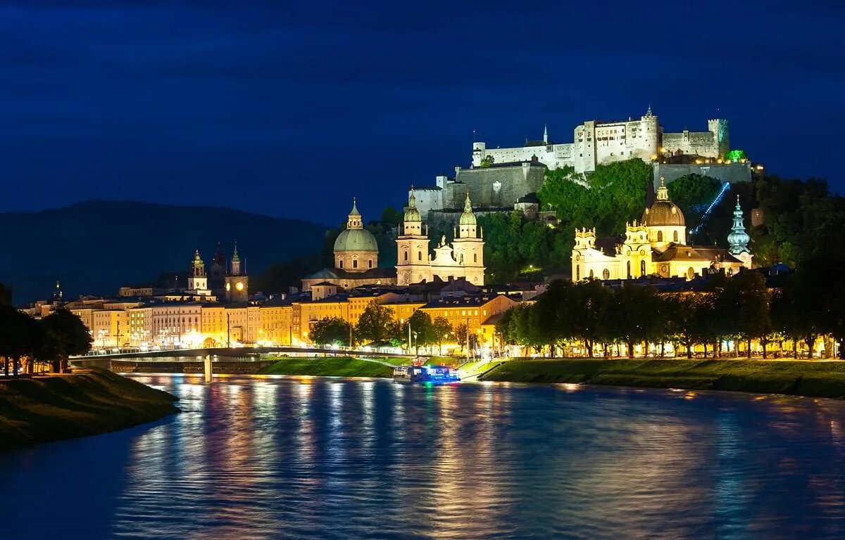 Festung Hohensalzburg bei Nacht