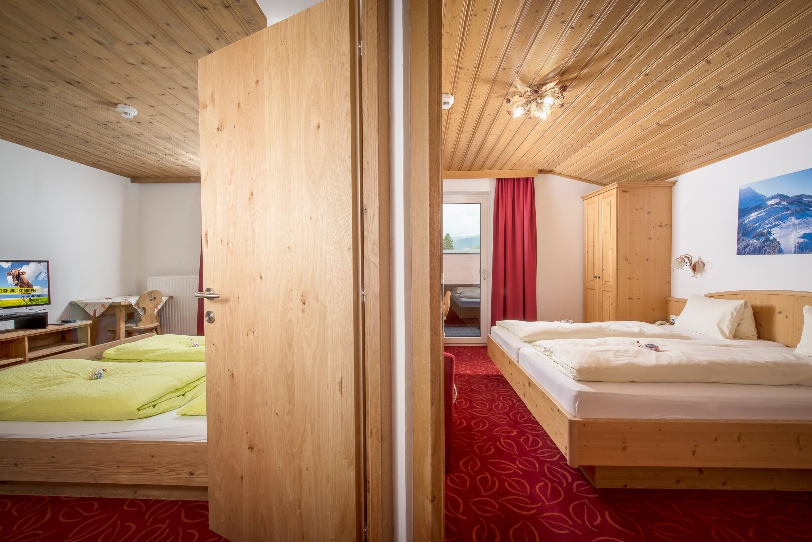 Das Adlernest im Familienhotel Central — Wohn- und Schlafbereich