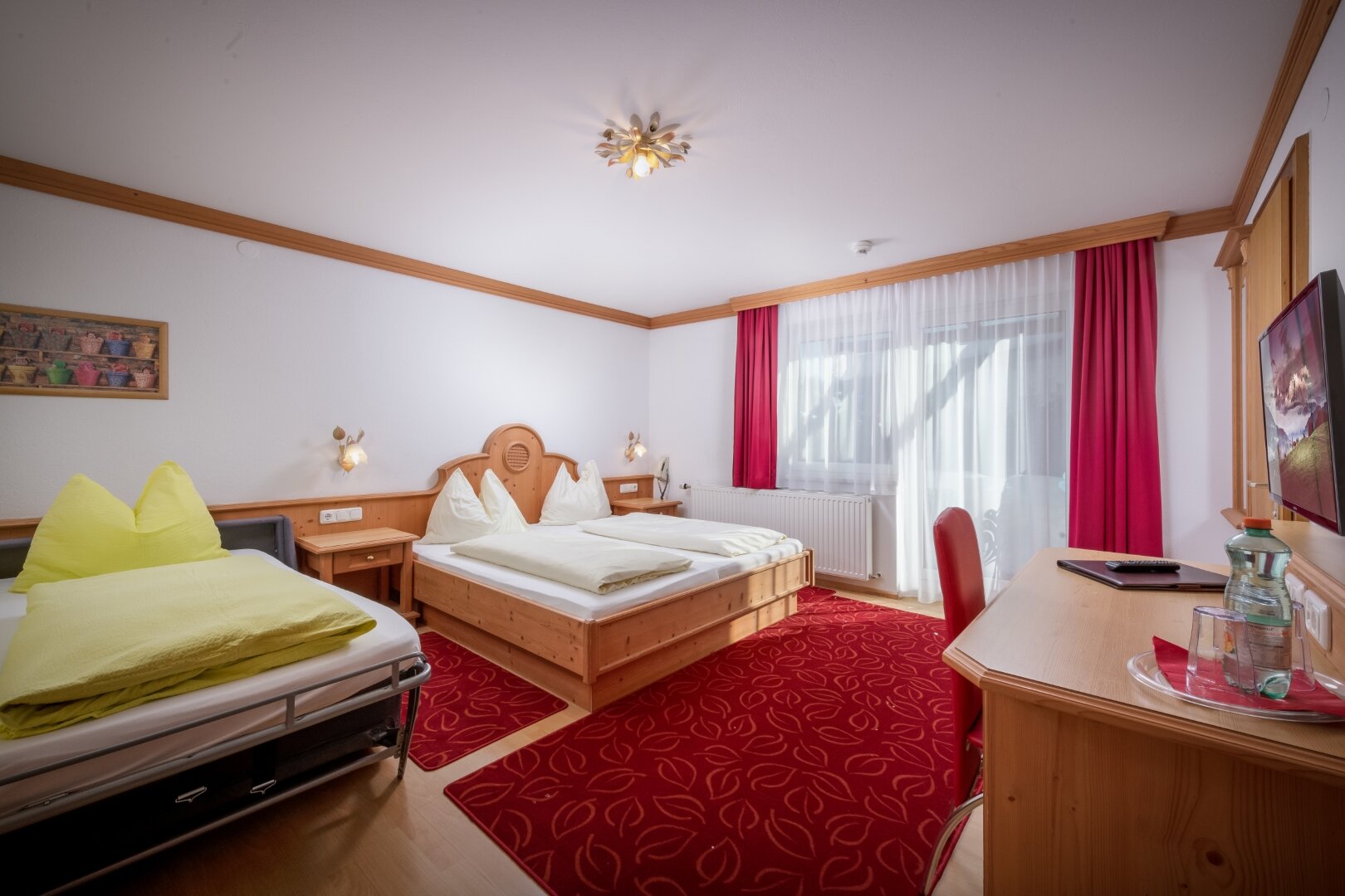 Finkennest mit zusätzlichem Schlafplatz für ein Kind